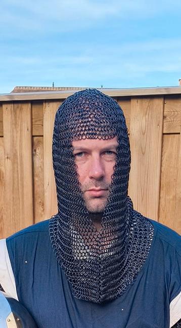 Middeleeuwse Maliënkolder Kap - Zo Goed Als Nieuw! beschikbaar voor biedingen