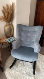 Blauw velours schommelstoel, Huis en Inrichting, Fauteuils, Ophalen, Zo goed als nieuw, Stof