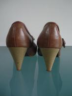 GRATIS VERZENDEN | MARY JANE bruine pumps 40, Pumps, Bruin, Verzenden, Zo goed als nieuw