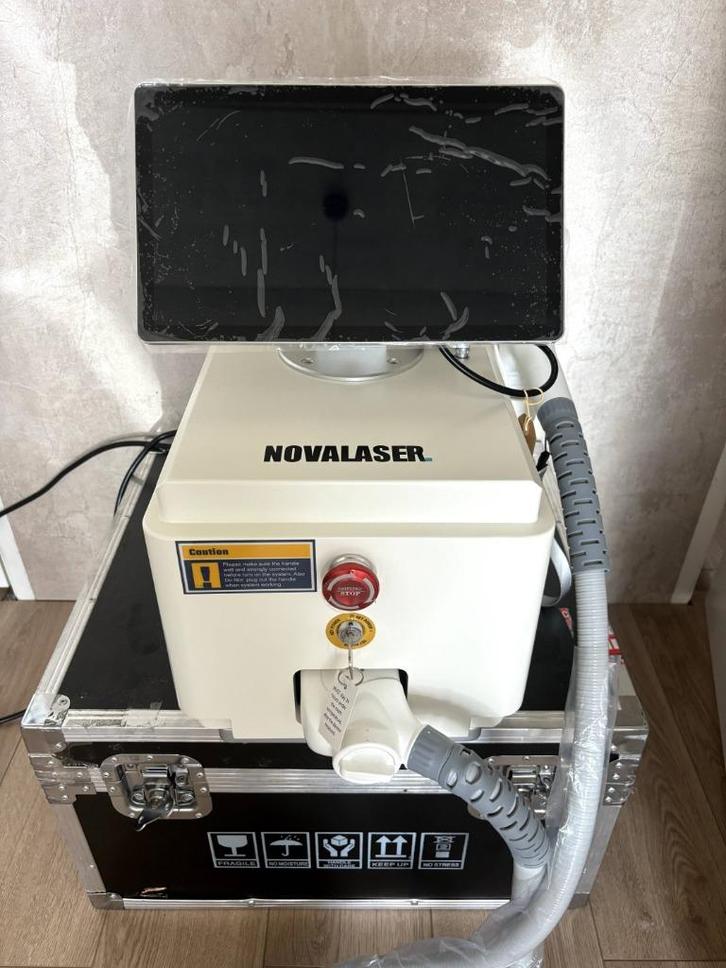 WEGENS SLUITEN SALON! Tattoo machine Novalaser, Witgoed en Apparatuur, Persoonlijke-verzorgingsapparatuur, Zo goed als nieuw, Overige typen