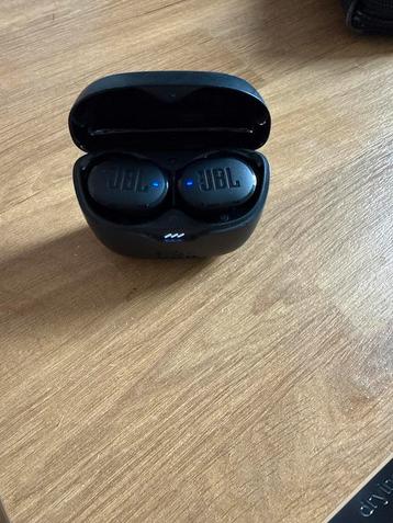 JBL Tune Buds - Draadloze Oordopjes beschikbaar voor biedingen