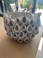 Prachtige design J-line Anemone bloempot, Rond, Binnen, Zo goed als nieuw, Minder dan 40 cm
