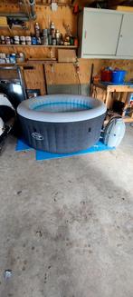Opblaasbare Jacuzzi - Havanna, Tuin en Terras, Bubbelbaden en Hottubs, Ophalen, Gebruikt, Filter, Opblaasbaar