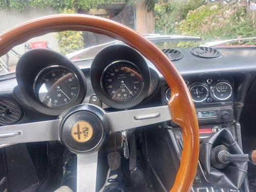 1973 ALFA ROMEO 2000 SPIDER VELOCE, Auto's, Oldtimers, Particulier, Alfa Romeo, Benzine, Cabriolet, Handgeschakeld, Rood, Zwart
