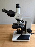 Trinoculaire microscoop VWR met Olympus objectieven, Audio, Tv en Foto, Optische apparatuur | Microscopen, Ophalen, Zo goed als nieuw