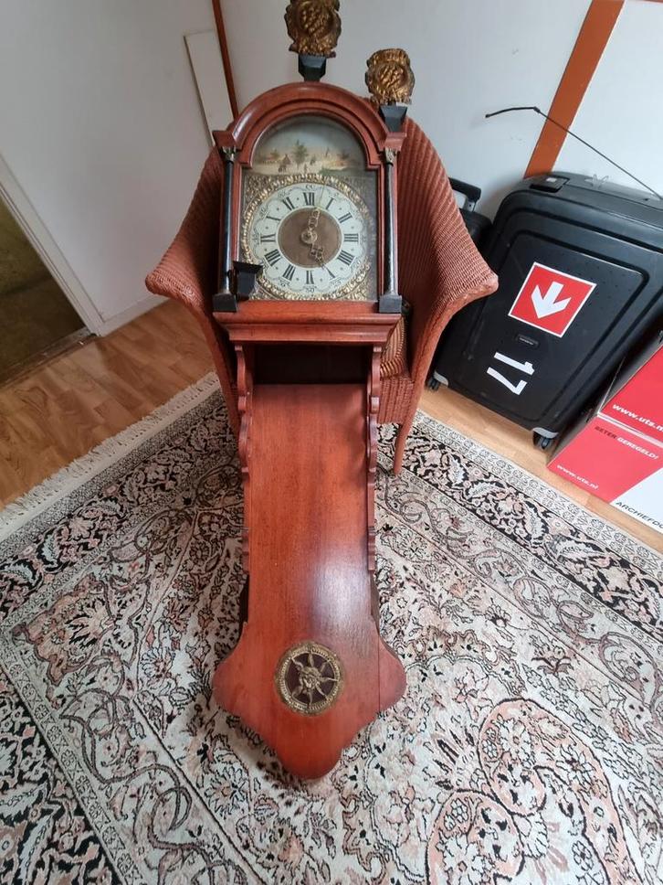 Antieke Friese Staartklok met bruidskrans, Antiek en Kunst, Antiek | Klokken, Ophalen