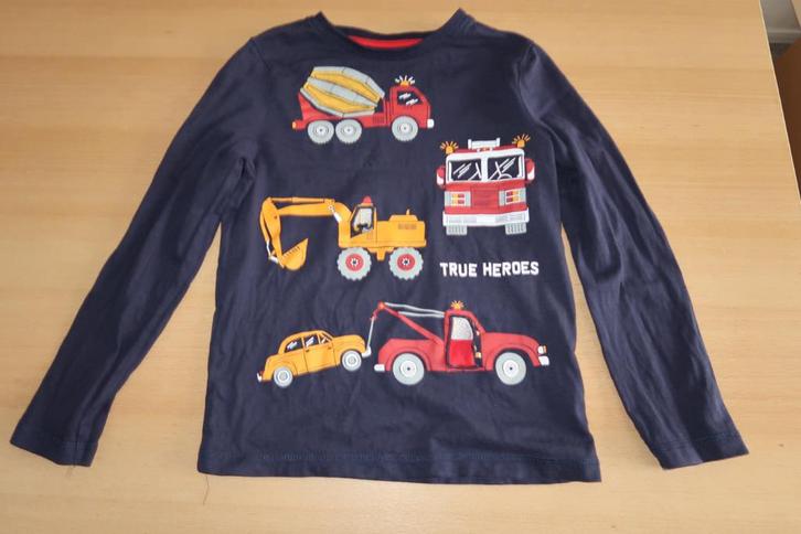 Voertuigen longsleeve maat 128 met flapjes, Kinderen en Baby's, Kinderkleding | Maat 128, Zo goed als nieuw, Jongen, Shirt of Longsleeve