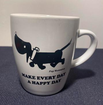 Mok met Takkie. MAKE EVERY DAY A HAPPY DAY en WE LOVE J&J beschikbaar voor biedingen