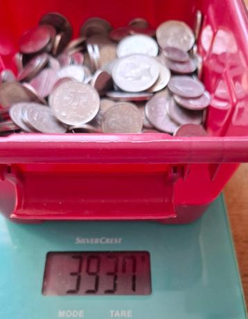3,9 Kg Nikkelen munten diverse landen. beschikbaar voor biedingen