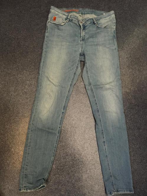 Miracle of denim jeans mt W33 L32 licht blauw, Kleding | Dames, Spijkerbroeken en Jeans, Gedragen, W33 - W36 (confectie 42/44)