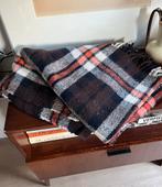 Geruite Plaid - Warm en Stijlvol!, Huis en Inrichting, Ophalen of Verzenden, Zo goed als nieuw
