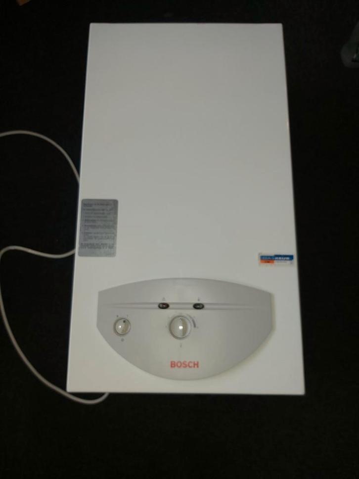 Bosch WT13 AM1E geiser, Doe-het-zelf en Verbouw, Geisers en Boilers, Geiser, Minder dan 20 liter, Ophalen