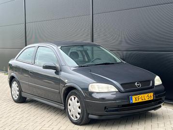 Opel Astra 1.6 I Automaat Zwart 3DRS Trekhaak 