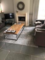 Mooie eiken salontafel met stalen onderstel, Huis en Inrichting, Tafels | Salontafels, Ophalen, Gebruikt, Eikenhout, 50 tot 100 cm