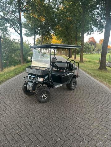 Nieuwe stoere/luxe golfkar beschikbaar voor biedingen