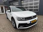 Volkswagen Tiguan 1.5 TSI ACT Highline Business R-Line / Pan, 4 cilinders, 150 pk, Alcantara, Wit