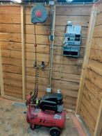 Compressor met slangkatrol, Doe-het-zelf en Verbouw, Compressors, Ophalen, Gebruikt, 6 tot 10 bar