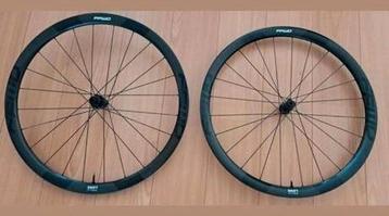 FFWD Drift Carbon Wielset - DT Swiss 240 - SRAM XDR body beschikbaar voor biedingen