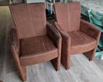 GRATIS 2 Bruine Stoffen Stoelen met Armleuning op Wieltjes, Huis en Inrichting, Stoelen, Ophalen, Gebruikt, Twee, Bruin