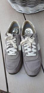 MICHAEL KORS SNEAKERS MAAT 37., Kleding | Dames, Schoenen, Ophalen of Verzenden, Zo goed als nieuw, Sneakers of Gympen