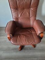 2 Leren Relaxstoelen met Draaivoet, Huis en Inrichting, Ophalen, Gebruikt, 75 tot 100 cm, Retro