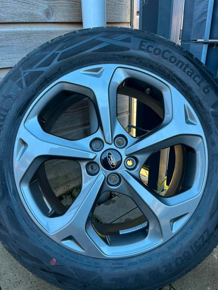 Orig 18 Ford Kuga ST Line Velgen Zomerset TPMS Nieuw!!!, Auto-onderdelen, Banden en Velgen, Banden en Velgen, Zomerbanden, 18 inch
