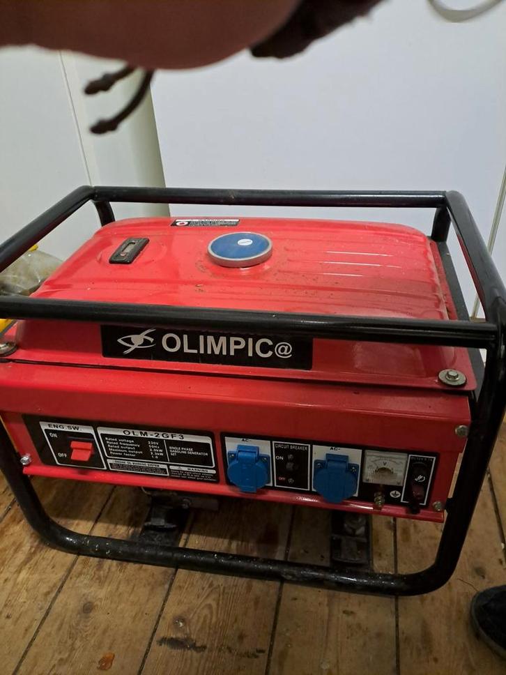 Olimpic Generator - nieuwe, Doe-het-zelf en Verbouw, Aggregaten, Gebruikt, Benzine, Minder dan 5 kVA, Ophalen of Verzenden