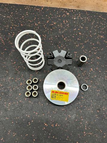 Malossi multi variateur minarelli yamaha drukveer wit rol beschikbaar voor biedingen