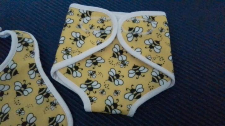 Poppenkleertjes   WASBARE  POPPENLUIER  taillemaat 29-31 cm, Kinderen en Baby's, Speelgoed | Poppen, Nieuw, Babypop, Ophalen of Verzenden