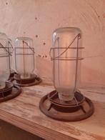 Vier waterflesje, Dieren en Toebehoren, Vogels | Hokken en Kooien, Ophalen of Verzenden, Aluminium, Vogelkooi