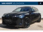 BMW iX xDrive45 M Sport / Panoramadak Sky Lounge / Trekhaak, Stof, Gebruikt, Zwart, Met garantie (alle)