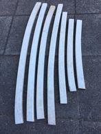 Trapleuning delen uit jaren 30 huis . hardhout met kromming., Ophalen, Gebruikt, Minder dan 2 meter