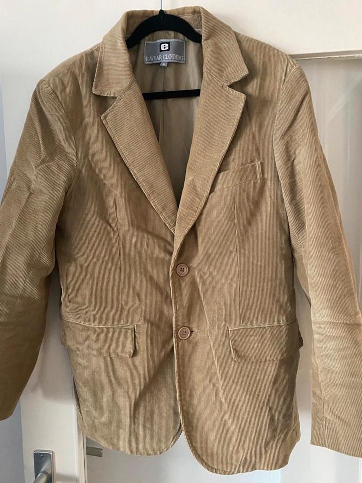 Colbert Heren - E-Wear Clothing

maat M, Kleding | Heren, Kostuums en Colberts, Zo goed als nieuw, Maat 48/50 (M), Beige, Ophalen of Verzenden