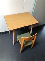 Vintage school tafeltje met stoeltje, Gebruikt, Ophalen