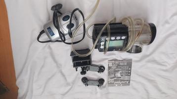 JBL Autofeeder  voerautomaat met pomp beschikbaar voor biedingen