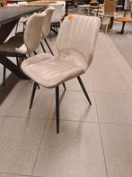 Nieuwe eetkamerstoel adore velvet licht taupe €50 per stuk, Huis en Inrichting, Stoelen, Ophalen, ., Nieuw, .