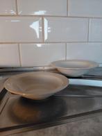 Twee schaaltjes, Gebruikt, Ophalen of Verzenden, Bord(en), Effen
