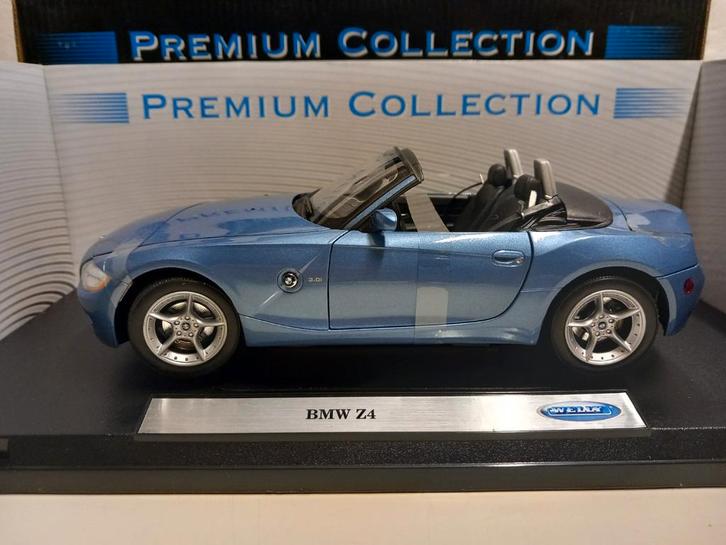 BMW Z4 Roadster Cabriolet light blue Welly metal 1:18 KRD, Hobby en Vrije tijd, Modelauto's | 1:18, Zo goed als nieuw, Auto, Welly