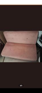 Roze Velvet Loveseat, Huis en Inrichting, Banken | Sofa's en Chaises Longues, Gebruikt, Minder dan 75 cm, Tweepersoons, Ophalen of Verzenden