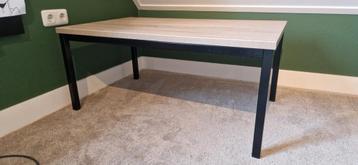 Salontafel tafel  beschikbaar voor biedingen