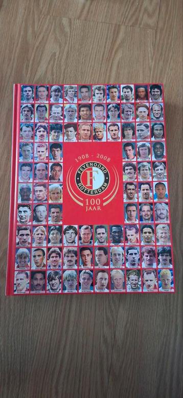 100 Jaar Feyenoord Jubileumboek beschikbaar voor biedingen