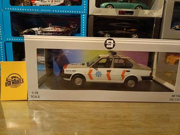 1:18 Politie Volvo 340 (Rijkspolitie) beschikbaar voor biedingen