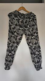 Capri broek maat 36, Kleding | Dames, Zwart, Ophalen of Verzenden, Driekwart, Maat 36 (S)