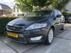 Ford Mondeo 2.0-16V Titanium*NwAPK*Extrasetwinter*Navi*NwBan, Auto's, Ford, 145 pk, Stof, Gebruikt, Zwart