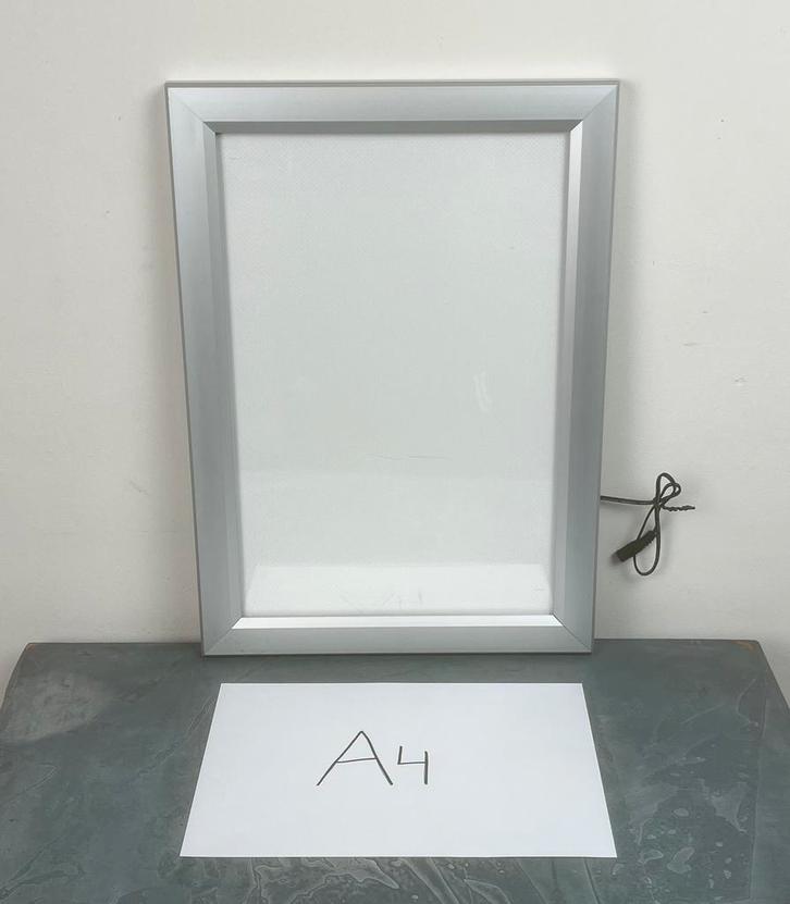 LED kliklijst A3 ( 47 x 33,5 cm) – Nieuw & gebruikt, Huis en Inrichting, Woonaccessoires | Lijsten, Nieuw, 50 tot 75 cm, Minder dan 50 cm