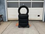 Pirelli - Scorpion.  All - Season.  Set. 235 - 50 - 20., Gebruikt, Ophalen of Verzenden, 235 mm, All Season