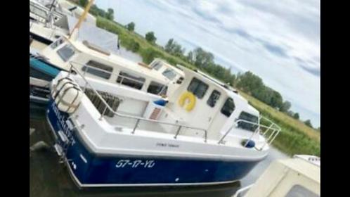 Cygnus Tornado, Watersport en Boten, Vis- en Consoleboten, 70 pk of meer, 6 meter of meer, Diesel, Binnenboordmotor, Polyester