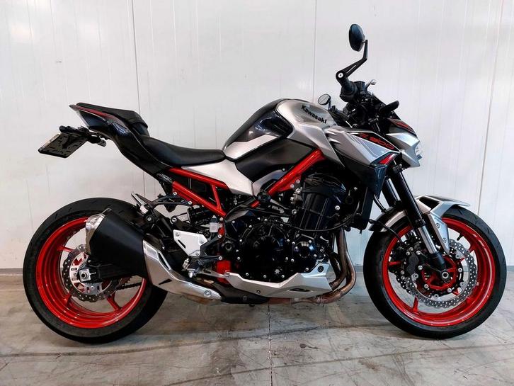 KAWASAKI Z900 (bj 2023), Motoren, Motoren | Kawasaki, Bedrijf, Naked bike, meer dan 35 kW, 4 cilinders, Minimaal motorrijbewijs A2