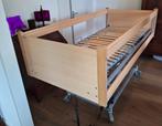 Zorgbed Hoog / laag bed 90x200 met ziekenhuis nachtkastje, Huis en Inrichting, Slaapkamer | Bedden, Ophalen, Verstelbaar, 90 cm