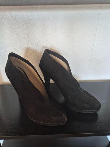 Zwarte suède pumps Michael Kors beschikbaar voor biedingen
